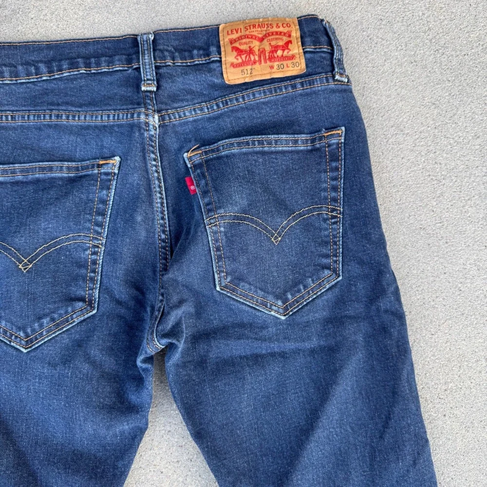 Levi's 512 Slim Taper Jeans Mens 30x30 Dark Wash Blue Denim Pants